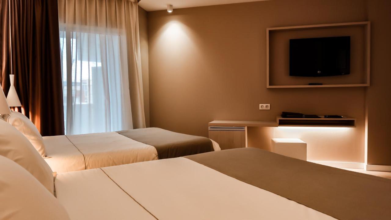 Hotel Bernat II 4*Sup Calella Esterno foto