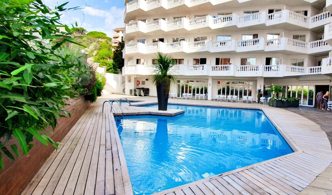 Hotel Bernat II 4*Sup Calella Esterno foto